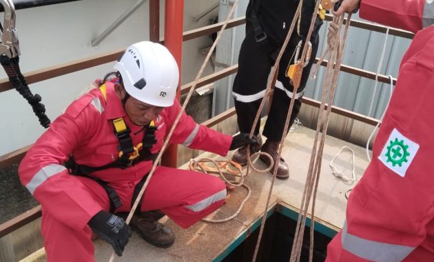 Home | PT BETRACOM GEMILANG NUSA pelatihan k3 ruang terbatas