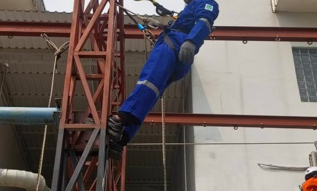 Pelatihan Tenaga Kerja Bangunan Tinggi Tingkat 2 (TKBT2), 24-26 Juni 2026 | PT BETRACOM GEMILANG NUSA tkbt2 24 26 juni 2026 5 768x1024